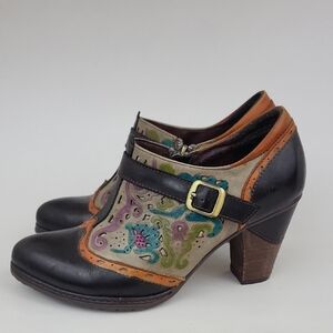 L'artiste Spring Step Miso Wingtip Leather Bootie Women's EU 37 / US 6.5 - 7